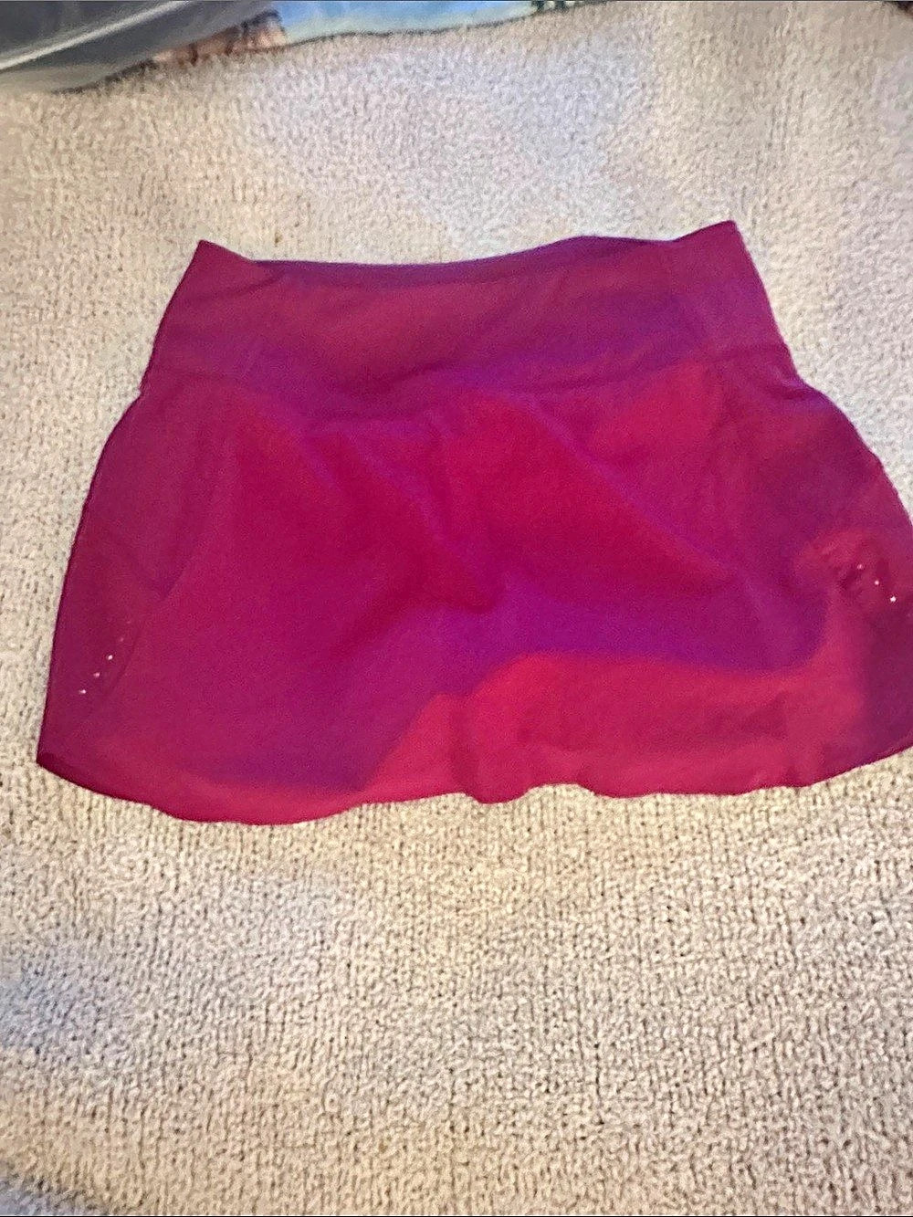 Athleta Run With It 14" Skort . Wine color, Small. EUC